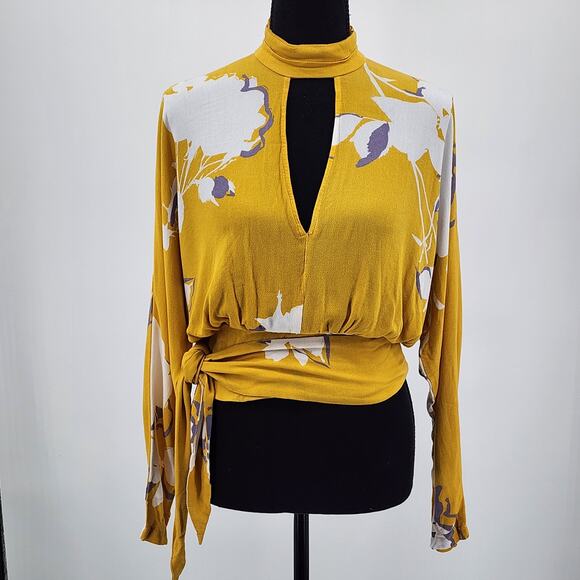 Free People Say you Love Me Yellow Floral Print High Neck Cut Out Blouse Sz XS - Picture 1 of 13
